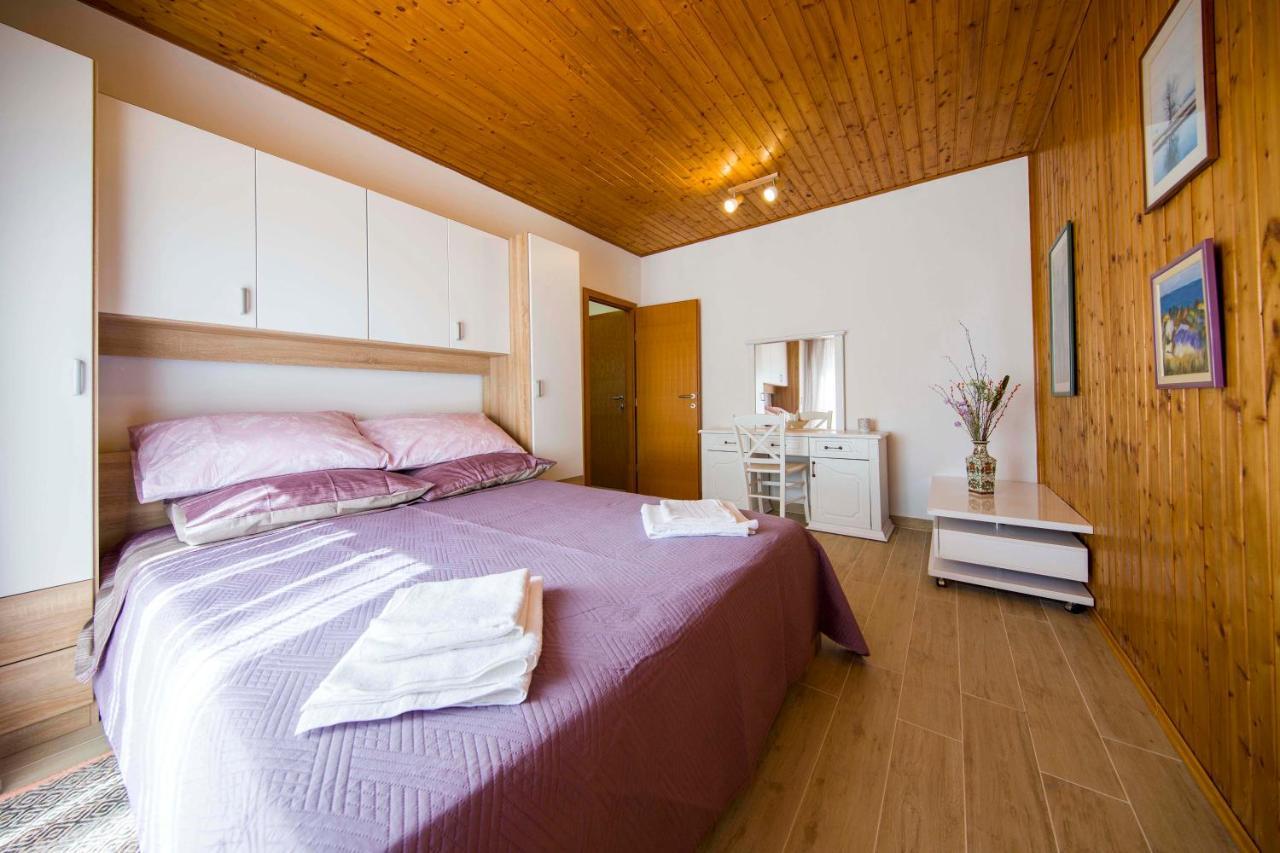 Ve & Ki Apartment Podstrana Exterior photo