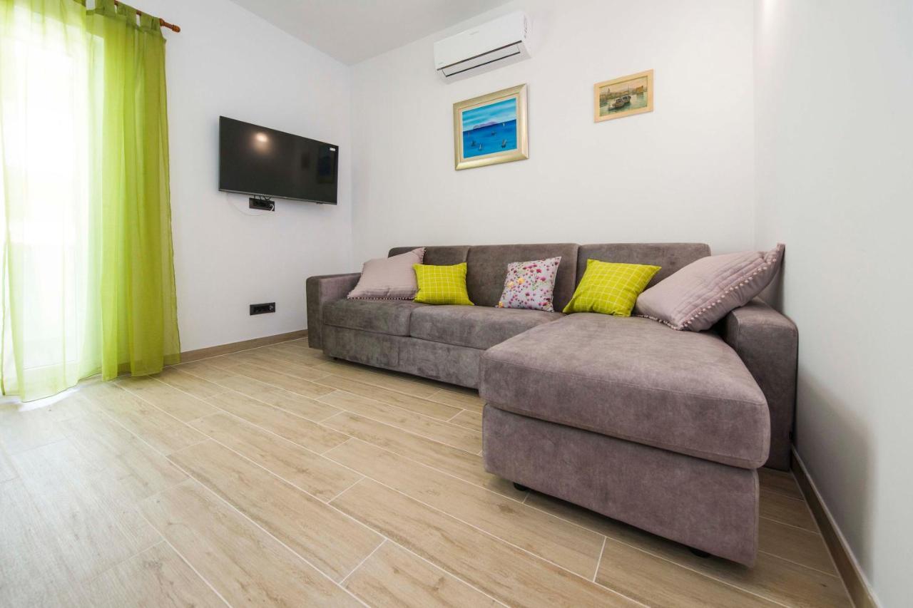 Ve & Ki Apartment Podstrana Exterior photo