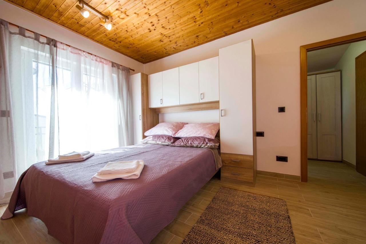 Ve & Ki Apartment Podstrana Exterior photo
