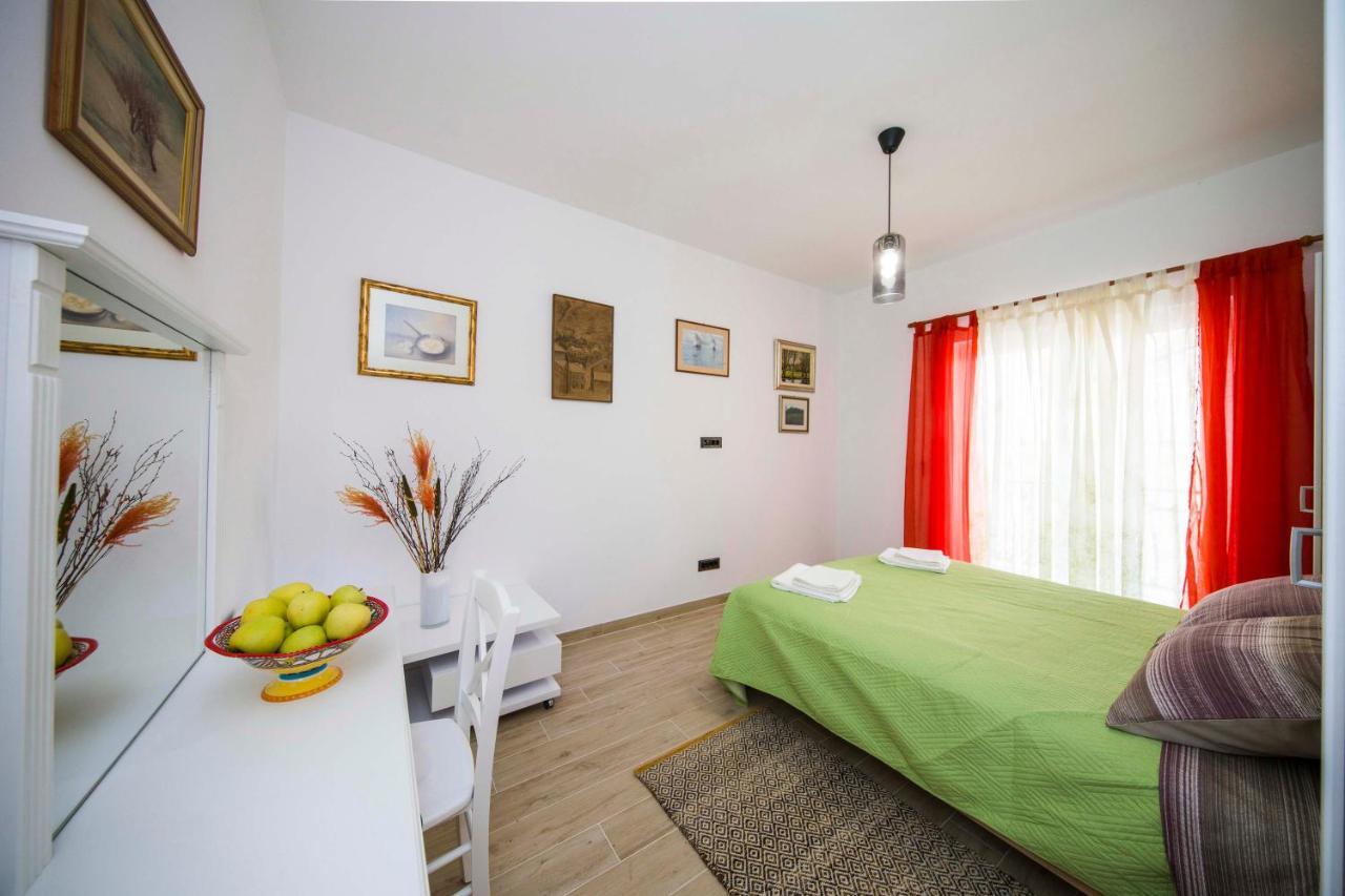 Ve & Ki Apartment Podstrana Exterior photo